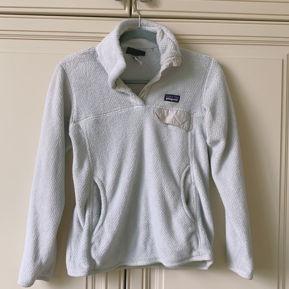 Cozy white patagonia fleece